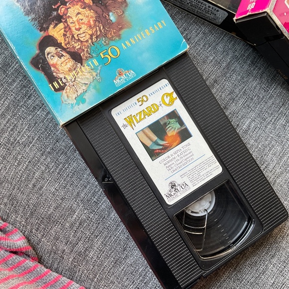 KIDS VHS movies - Picture 10 of 10